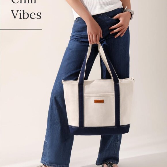 Versatile Crossbody Purse for Women: Stylish Zippered Tote with Laptop Sleeve - Picture 7 of 9